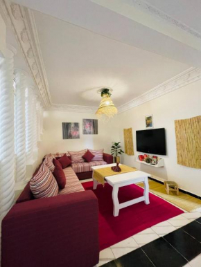 Coquet Appartement A Casablanca